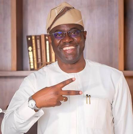 Pharmacio001's tweet photo. BREAKING NEWS: Seyi Makinde set to dumps PDP for ADC 🤝...See more