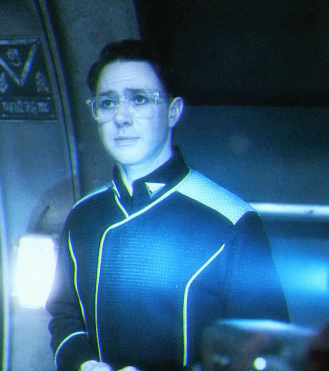 Owlesome is a Drama Queer 🪐 tweet media