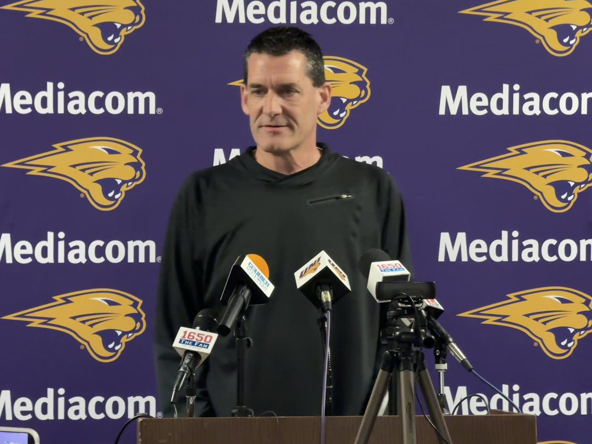 MarkWoodleyTV's tweet photo. Ben Jacobson’s final time at the podium at UNI. Says the timing is right, sons Hunter and Tanner are 22 and 20, plus Utah State being part of the new Pac 12 made this a good opportunity after spending 25 years with the Panthers. https://t.co/v9ax8xIn78