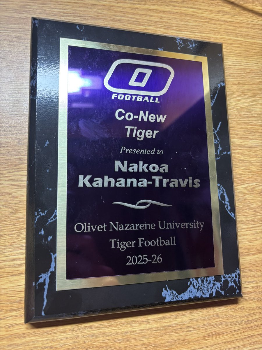 Nakoa Kahana travis ⭐️ tweet media