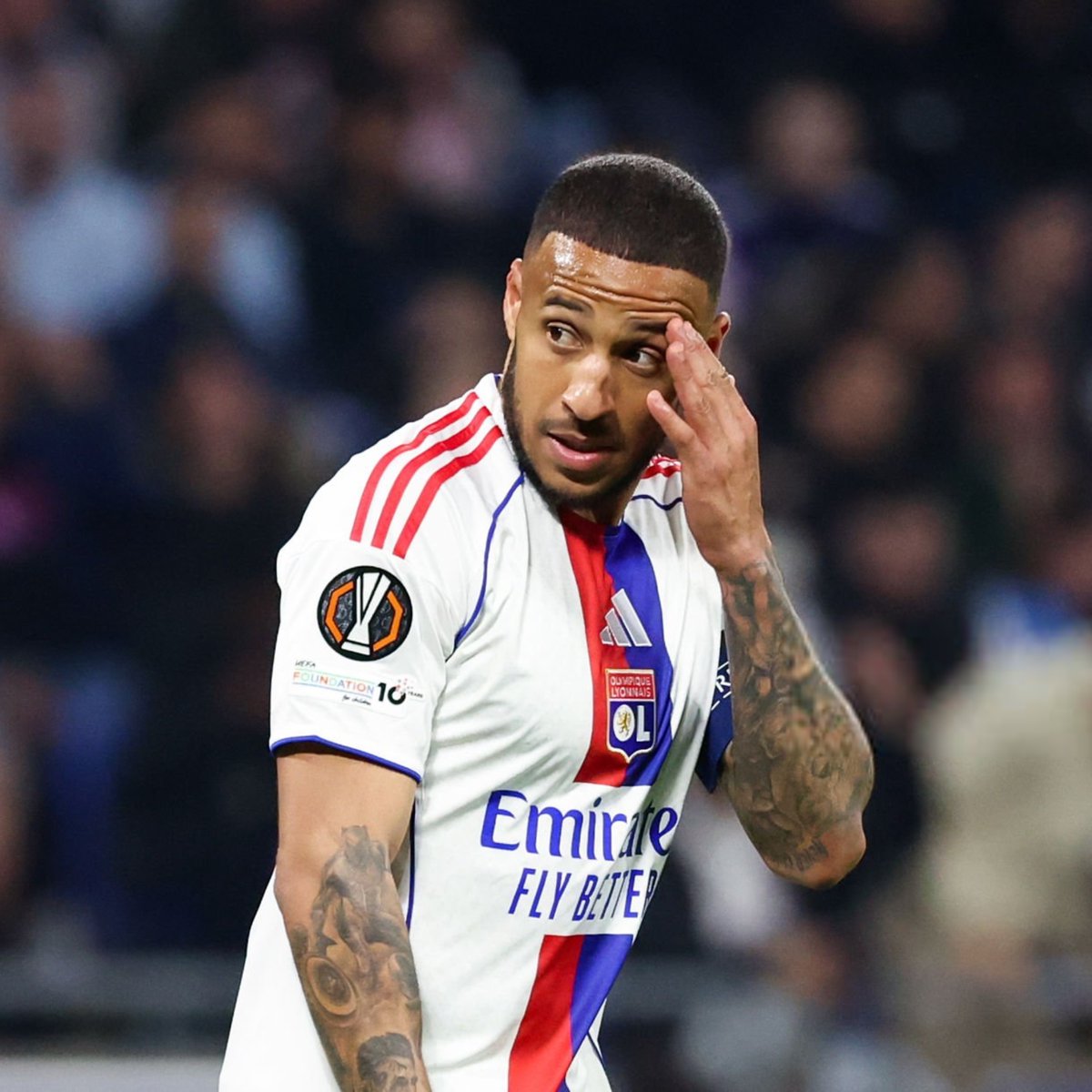 Vibes Foot tweet media