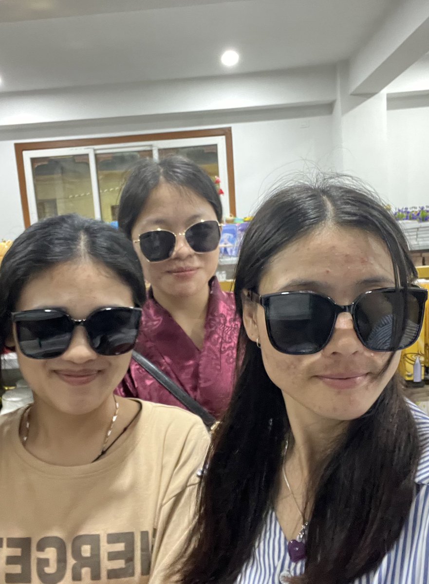 zaamthebookishpotato tweet media