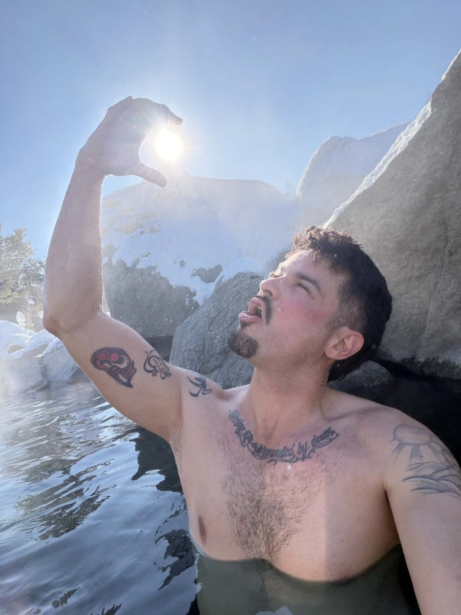 Im_KevinIlaizer's tweet photo. Chena Hot Springs, Alaska ❤️ https://t.co/H04POss5a8