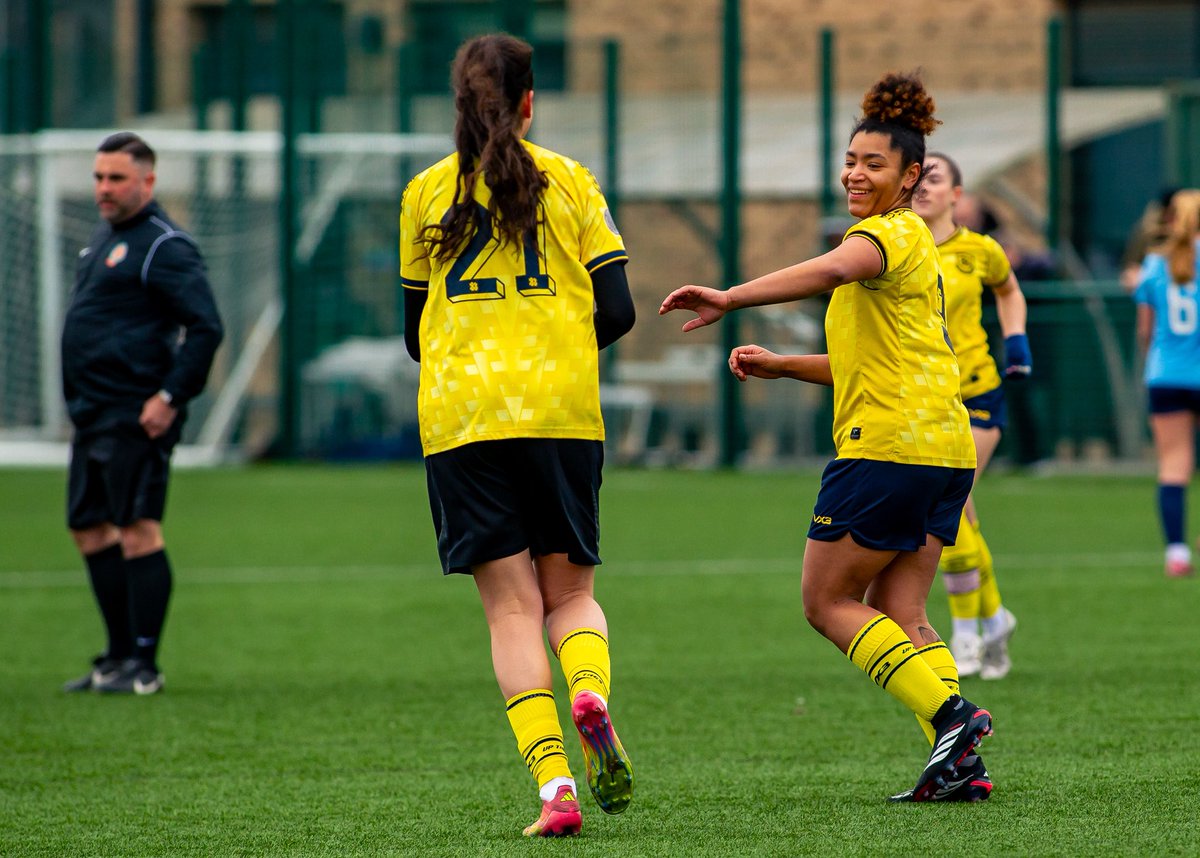 hashtagutdwomen's tweet photo. CHAMPIONS AGAIN! 🏆 

Our reserves beat Brentwood Town 5-1 on Sunday to make it consecutive titles for @Dec_Murph and his side 🙌 Huge well done to everyone involved 👏

📸 | @Nashyphoto https://t.co/eMFOVf7hYv