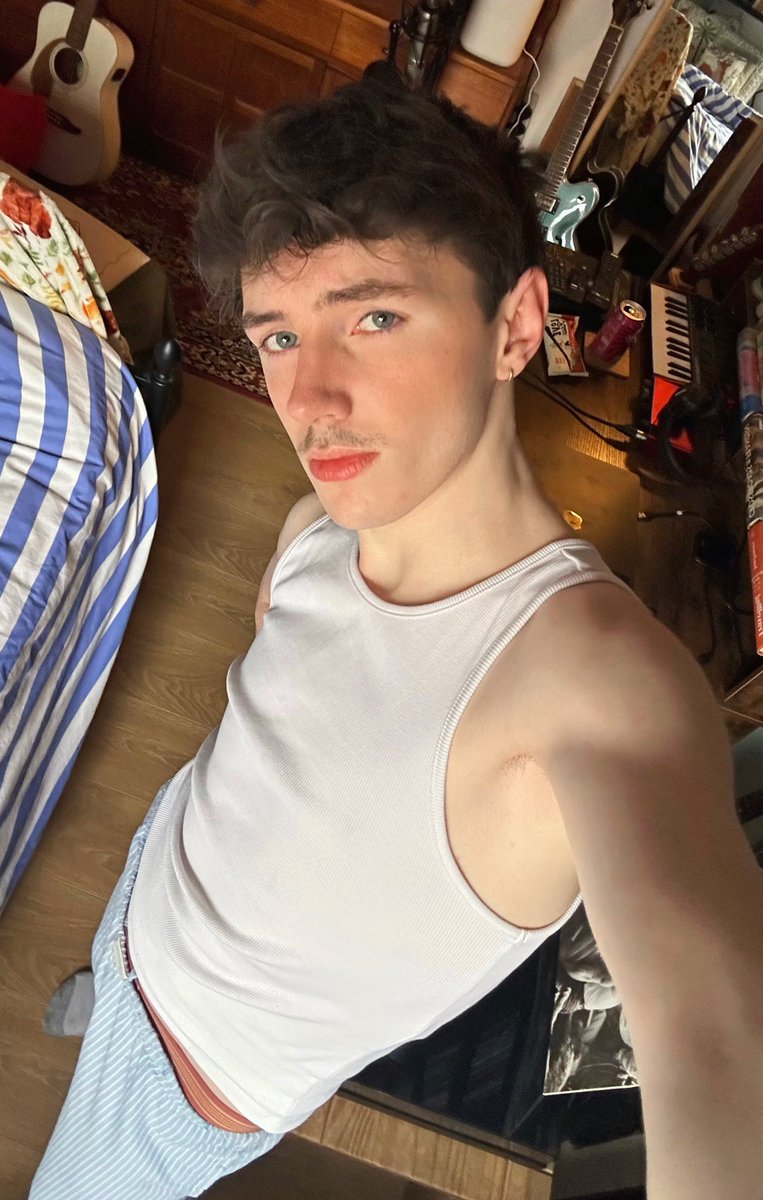 ccoozzaa's tweet image. took a nap #thegrind 💪🏼