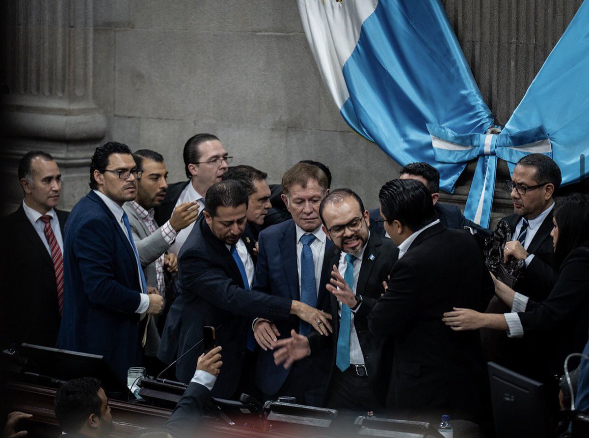 Carlos Kestler tweet media