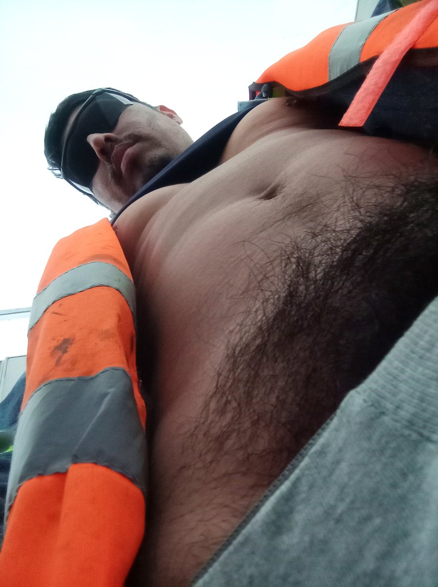 Morbo entre machos 🥵🥵🍆🍆💦💦 tweet media
