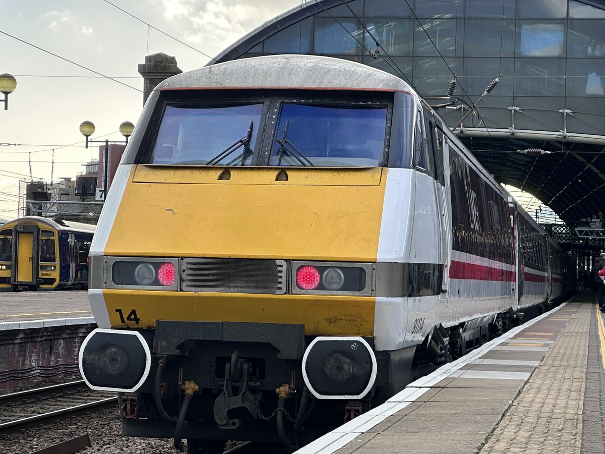 Today I have taken the first Intercity 225 service up to Newcastle for the first time in 5 and a half years! Was a very enjoyable journey, especially in first class. It is great to see them back up here. <a href="/LNER/">London North Eastern Railway</a> <a href="/225groupuk/">225 Group</a> <a href="/225Preservation/">225 Preservation</a>