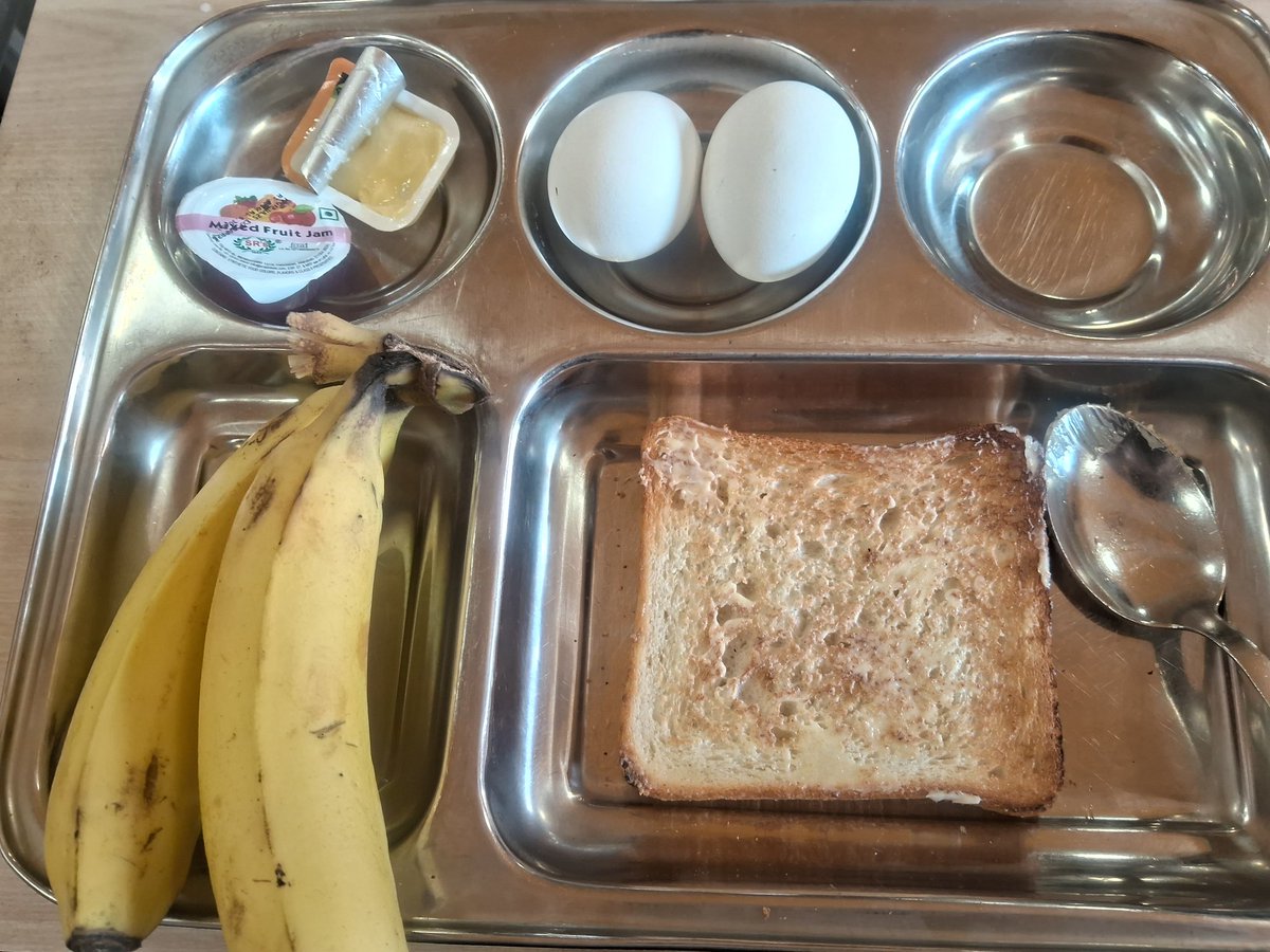 Mel 𝜗𝜚 || €dtwt tweet media