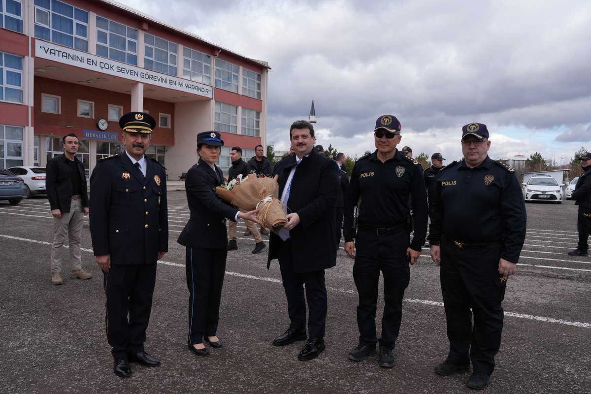 Polis Akademisi tweet media