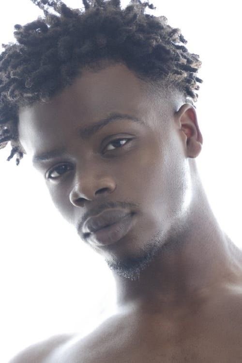 matureluv1's tweet image. “Look closer.”
: #RoyalEnergy #MensStyle