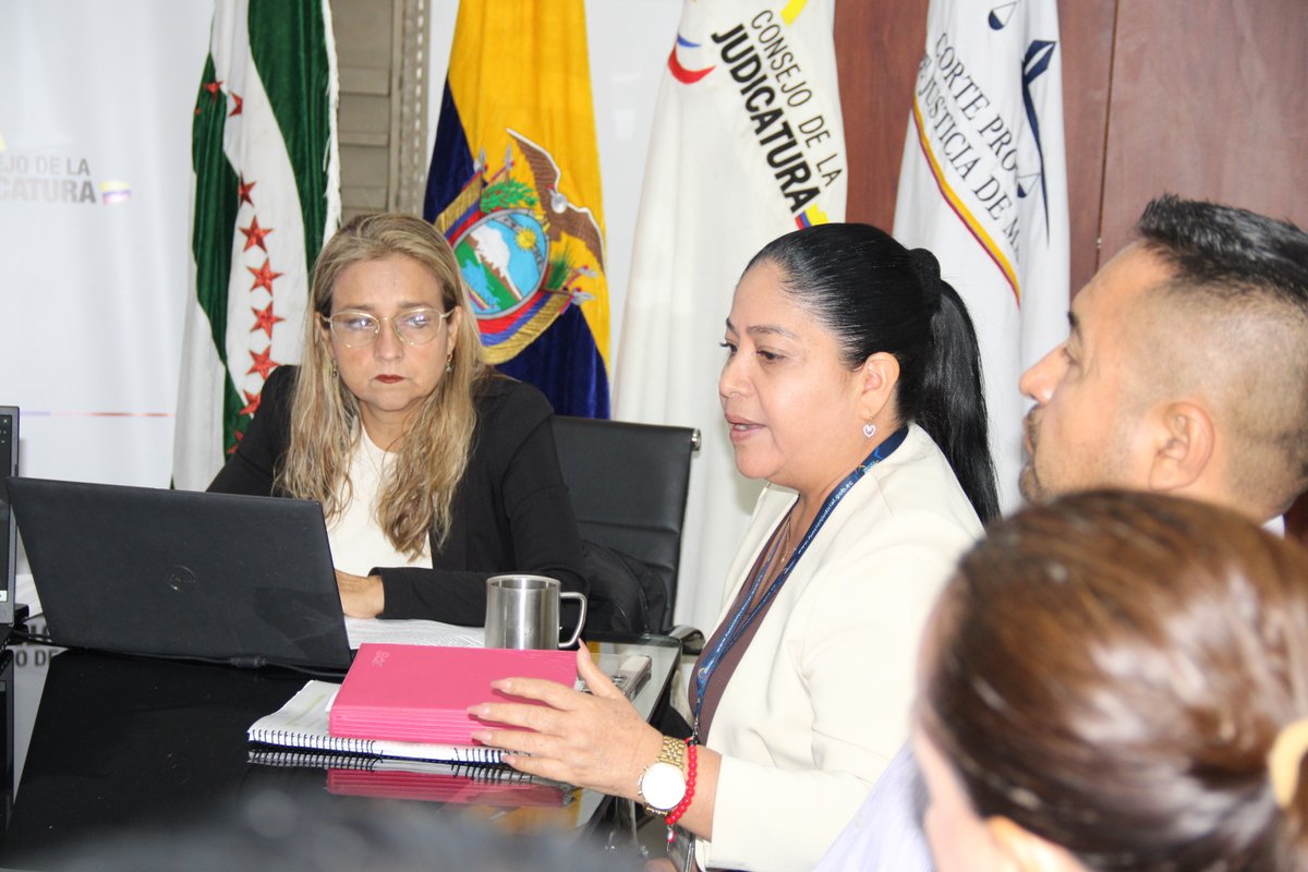 ManabíCJ tweet media