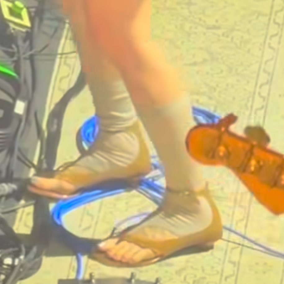 shan ⭐️ (@enviousirises) on Twitter photo 