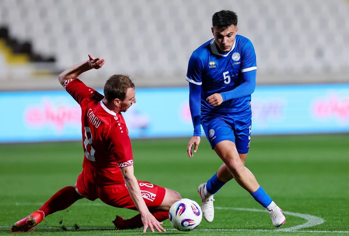 [#Amical🌐] #Chypre 🇨🇾 se défait de la #Moldavie 🇲🇩 3-2 !

⚽️ #Kastanos 5’
⚽️⚽️ #Charalampous 30’ 44’

⚽️ #Popescu 56’
⚽️ #Stina 88’

#CYPMDA