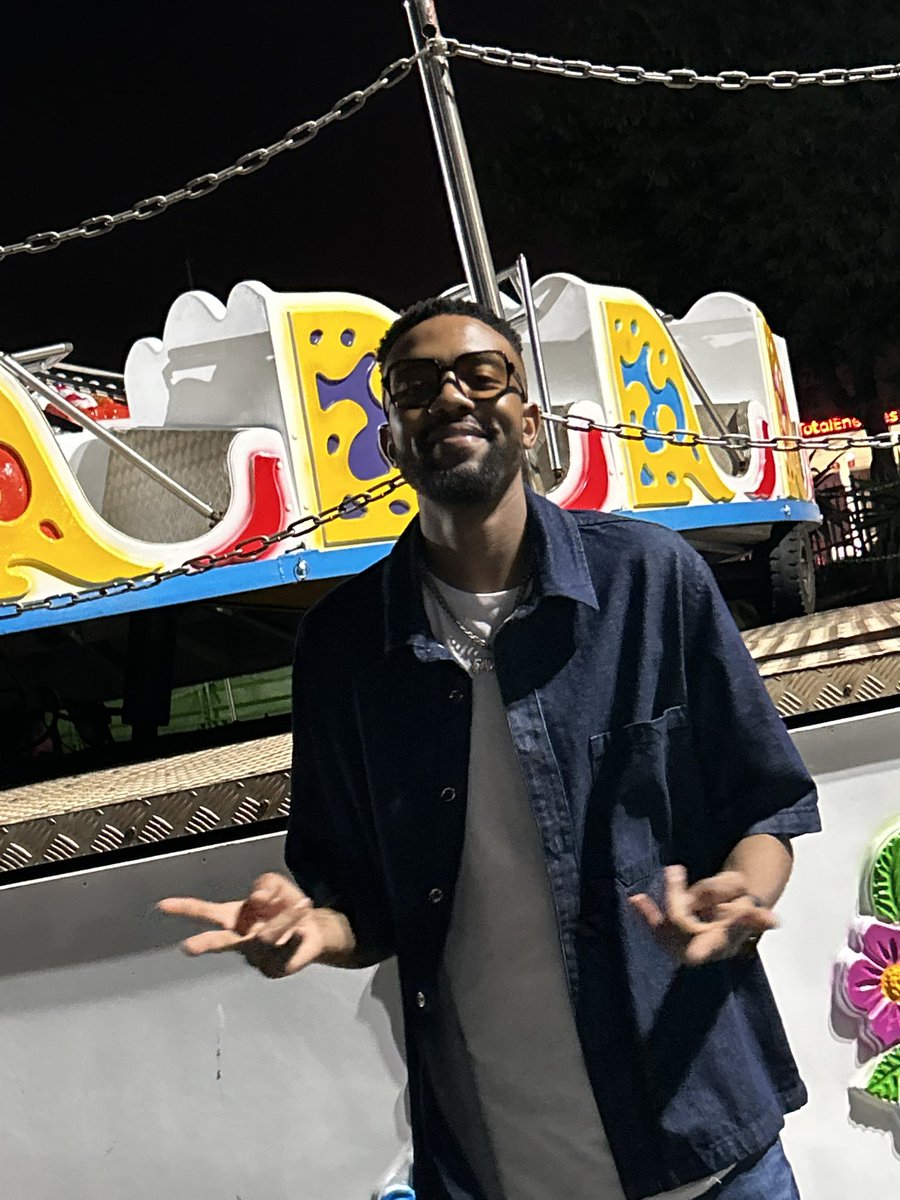 Vusi Alphaa tweet media