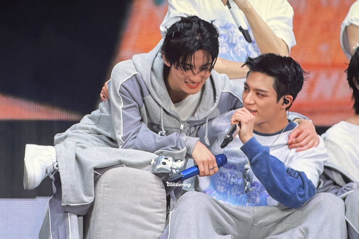 sam 💭 tweet media