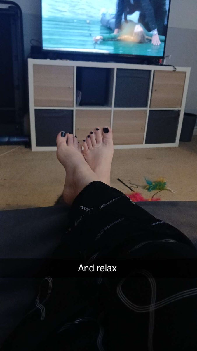lorla79's tweet photo. Relaxing with a bit of #ncis https://t.co/WvdJj7eXTp