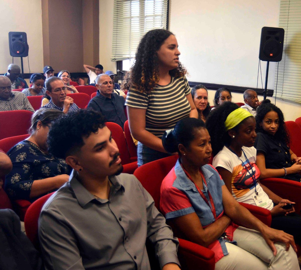Asamblea General de Trabajadores  <a href="/TSupremoCU/">TSupremoCU</a> con la dirección del <a href="/SNTAP3/">SNTAP en Tercera Conferencia 🇨🇺</a> en La Habana y el municipio: elegido el Buró Sindical, y explicamos el cumplimiento del presupuesto, las prioridades del trabajo y se presentó el Comité de Género. Cumpliremos. <a href="/DiazCanelB/">Miguel Díaz-Canel Bermúdez</a> <a href="/Colina_CTCuba/">Miguel Colina</a>