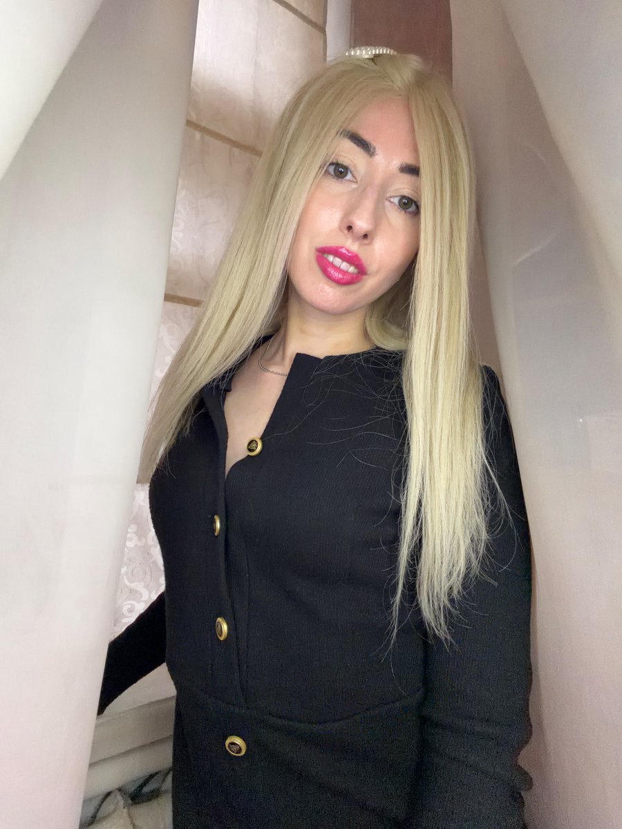 Sunflame_girl tweet media