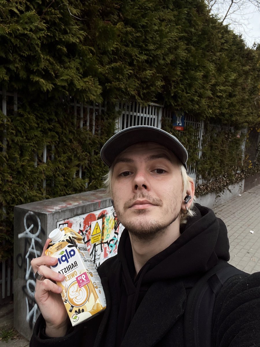 jaŭhien tweet media