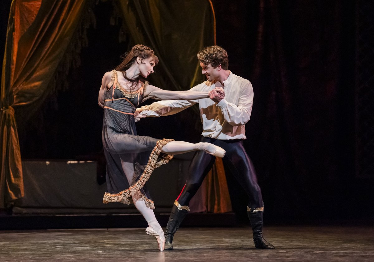 Royal Ballet and Opera tweet media