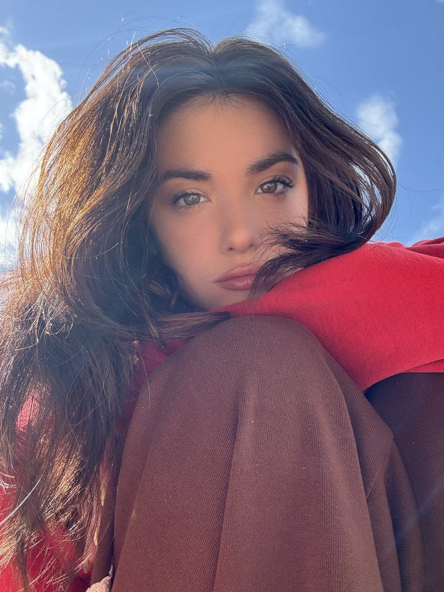 jelloannaa tweet media