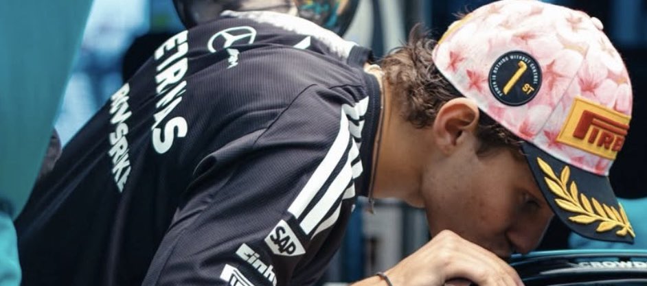 ♱ shi semi ia tweet media