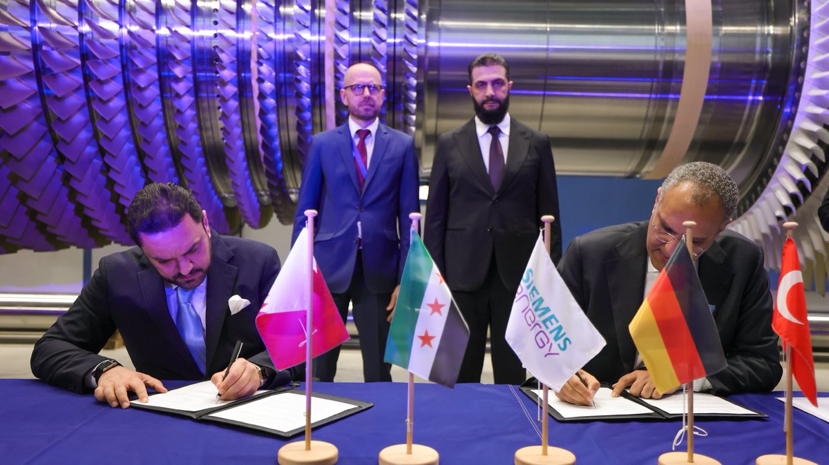 رئاسة الجمهورية العربية السورية tweet media