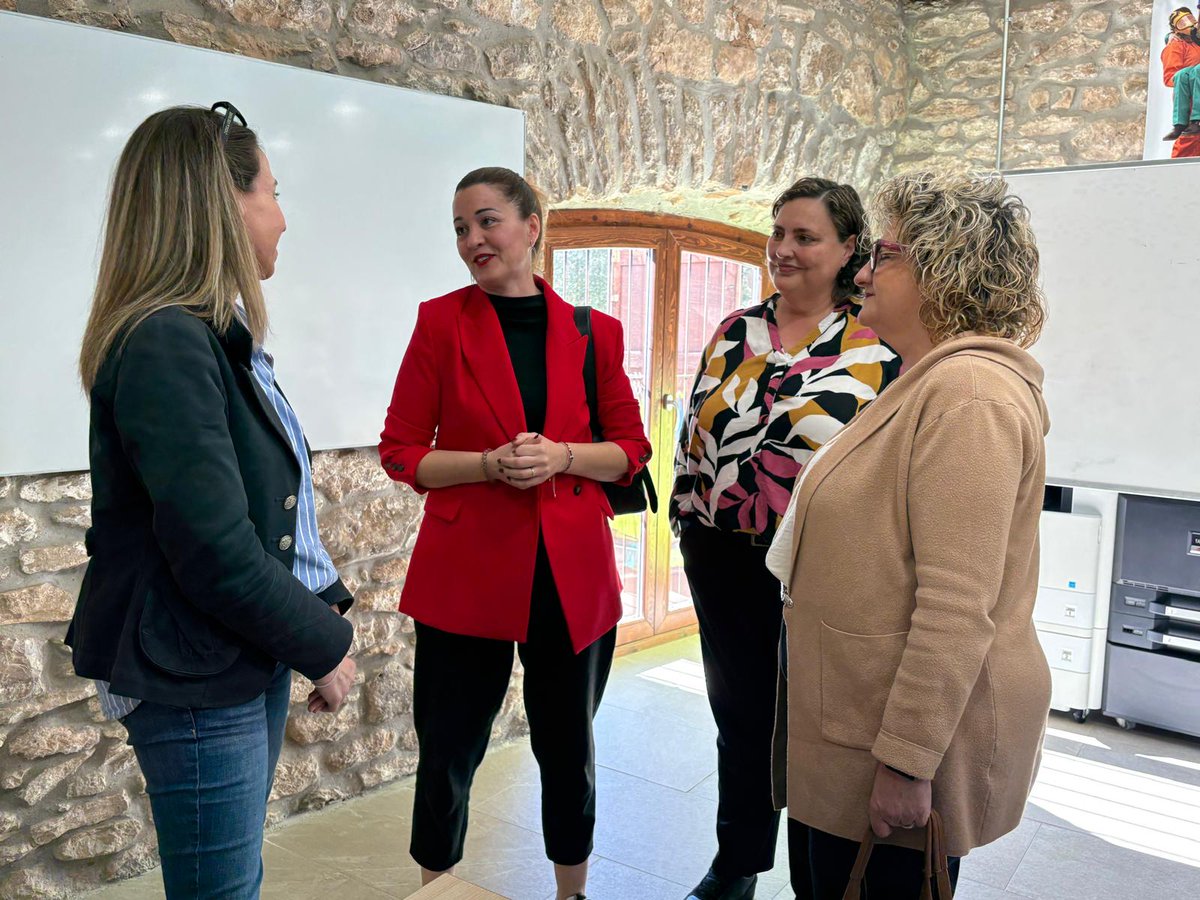 Sant Pere de Ribes tweet media