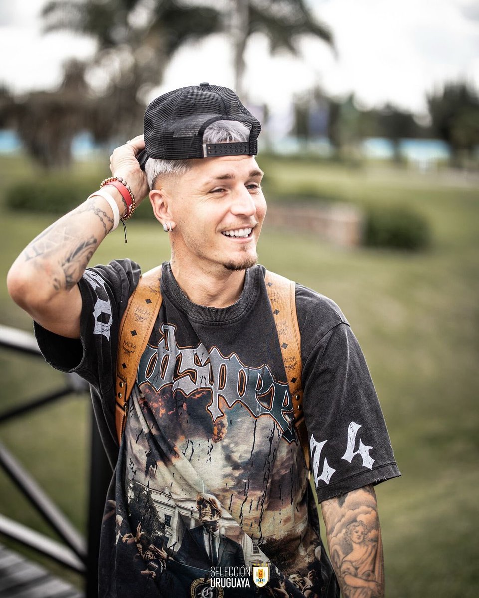 yeomenguista's tweet image. Menção HONROSA: Pedro, Varela, Carrascal, Saul, Jorginho, Paqueta e samu lino