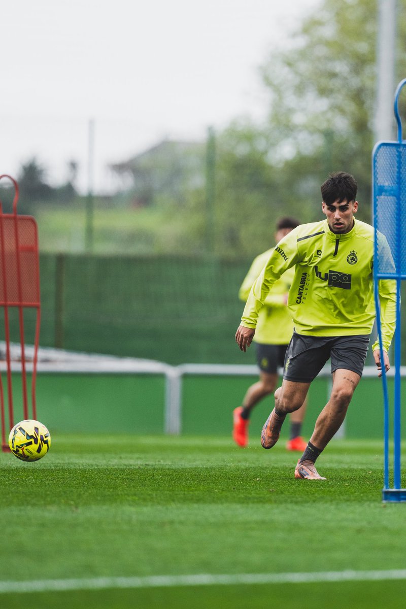 Real Racing Club tweet media