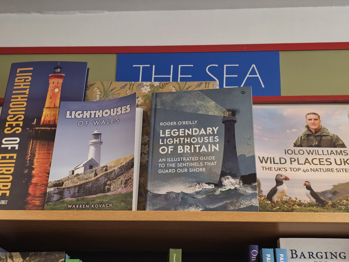 Lighthouses Of Wales tweet media