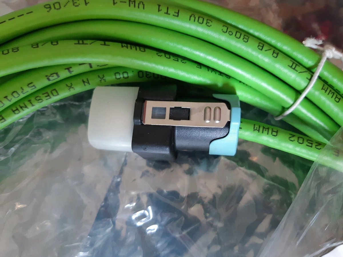 cncdubai's tweet photo. Get 6FX50022DC101AK0 SIGNAL CABLE, PREASSEMBLED today to run your machine right away: 
Article number : 6FX5002-2DC10-1AK0 | UPC : 662643050103 | Commodity Code : 85444290
Dubai ready stock 6FX 5002-2DC10 (SINAMICS DRIVE-CLiQ) , get it today
https://t.co/Q1eo4s38xe https://t.co/Sc5gC8gnMc