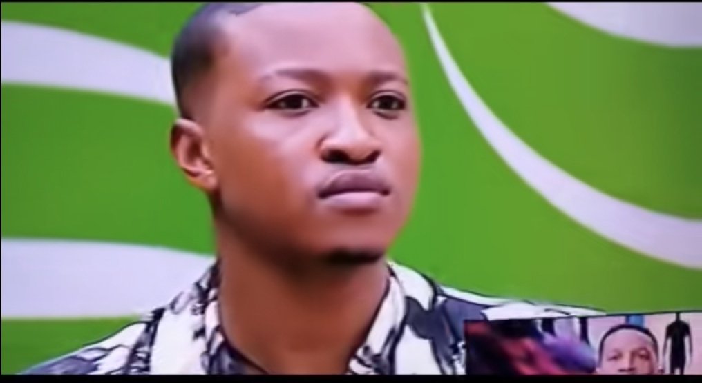 NO ONE IS SAFE 🇿🇦 tweet media