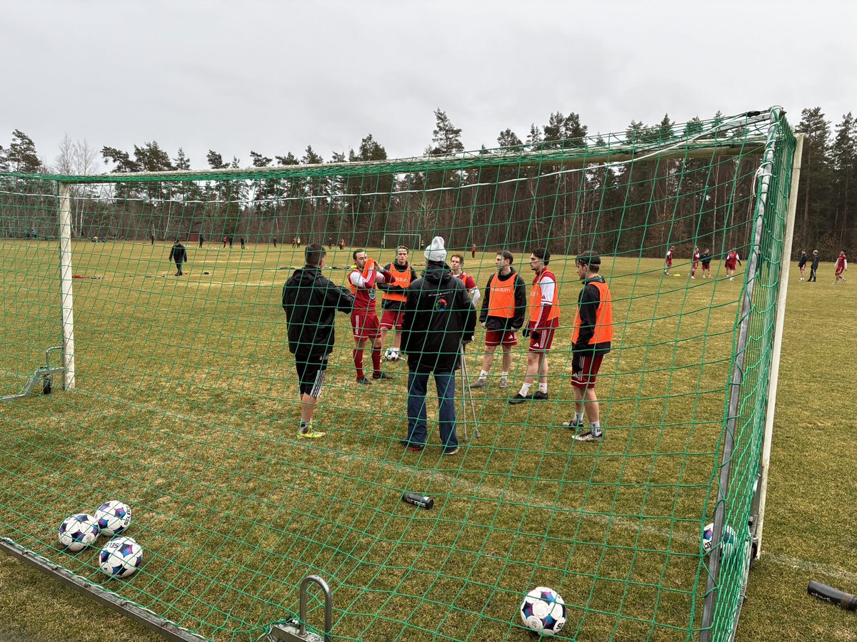 Pukebergs BK tweet media