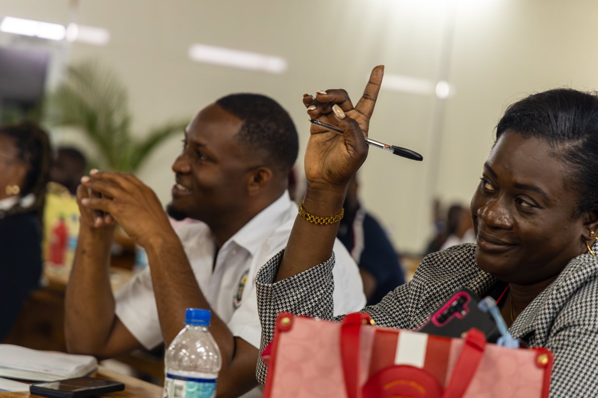 JulietHolness's tweet photo. The future of leadership was in the room at the Caribbean Maritime University.

I am honoured to have been invited to deliver a leadership lecture, engaging with students on the importance of service, discipline, and responsibility. 
The energy, curiosity, and determination in the room were a clear reflection of a generation preparing to lead with purpose.

Leadership is a journey, one that begins with a willingness to learn, to serve, and to grow, and I am excited for what lies ahead for these students!