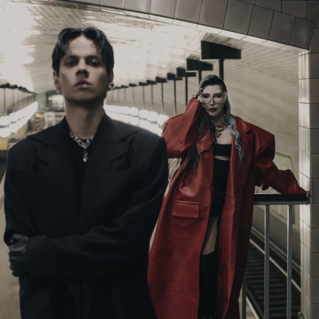 turkpopmuzigi's tweet image. POP HABER

@handeyener &amp;amp; @MadrigalBand ortak çalışması #EGO 3 Nisan’da video klibiyle müzikseverlerle buluşacak!