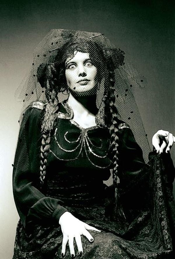 LazyStardust5's tweet image. Happy Birthday Lene Lovich 🍰
#NewWave #Punk #Legend 🎩🎷