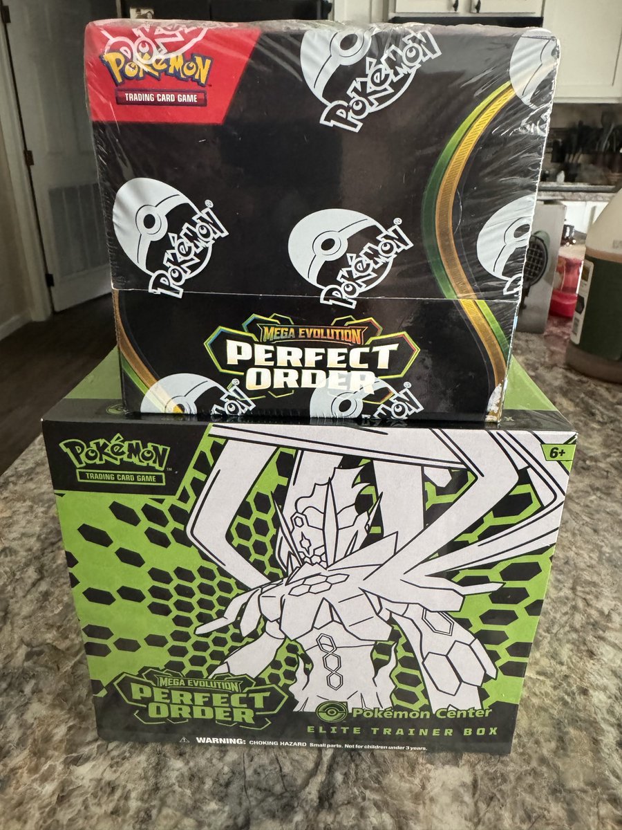 ℭ𝔬𝔩𝔟𝔶 tweet media