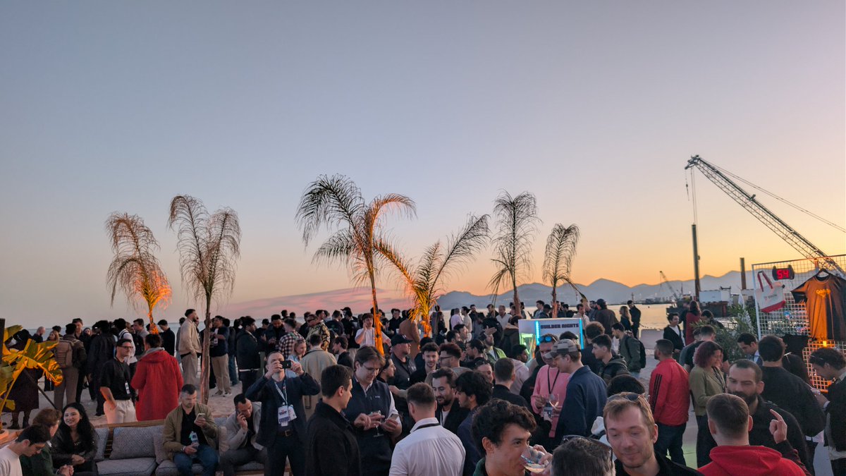 G Phantom! 🦍👻 tweet media