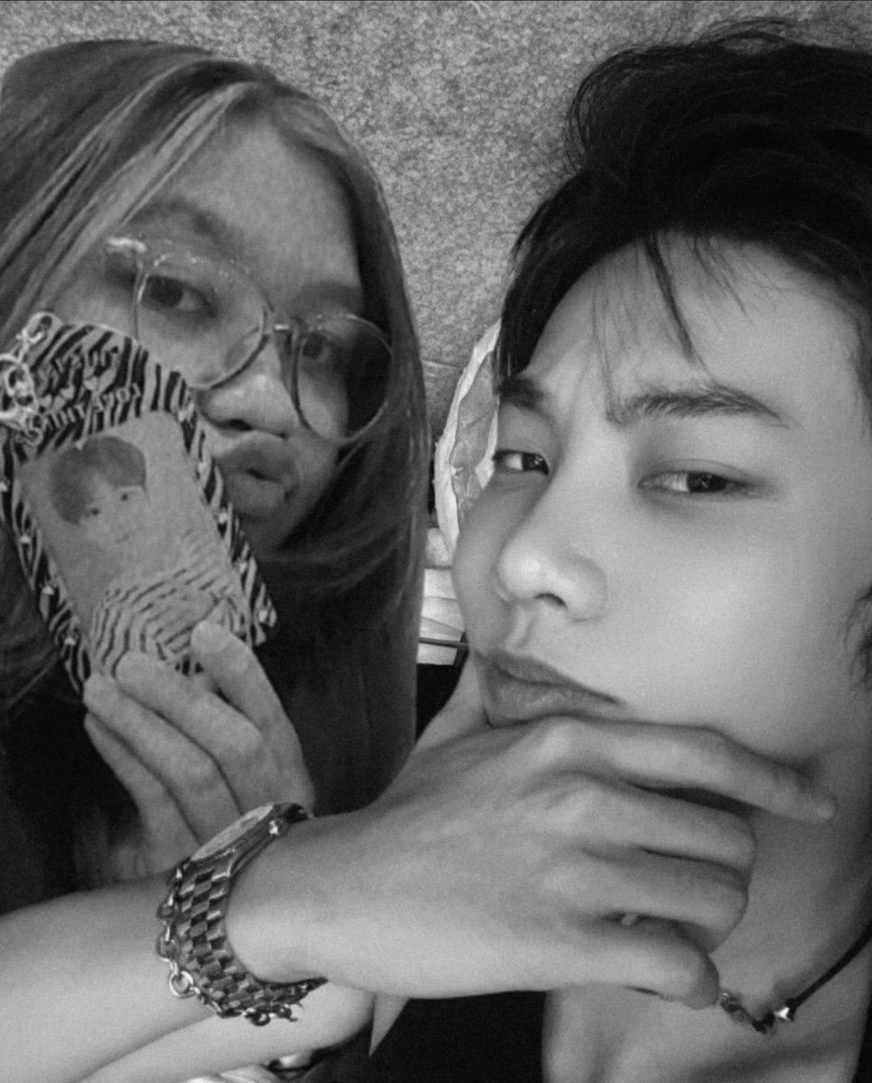 𝒂𝒈𝒂 tweet media