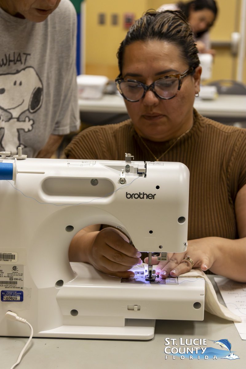 StLucieGOV's tweet image. The Hurston branch library offers storybook crafts for kids, sewing machines for adults, and one-on-one tech help! Visit stlucieco.gov/departments-an… or call 772-462-2154. #StLucieCounty #Library #Program
