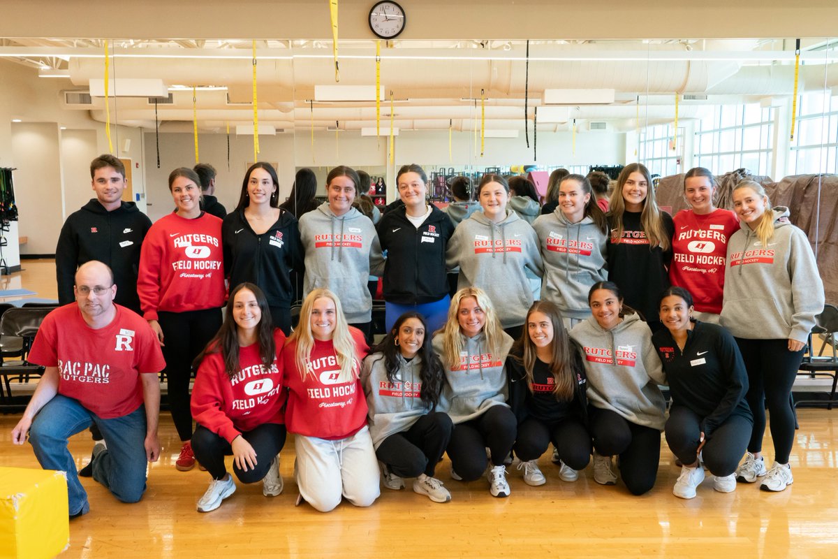 RU_SKFL's tweet image. A huge thank you to all the student-athletes from @RUFieldHockey, @RutgersTFXC, and @RUMensGolf  team who brought their energy, leadership, and commitment to the @gscymca Saturdays In Motion program this past weekend. #Rutgers #CommunityCare @RUAthletics