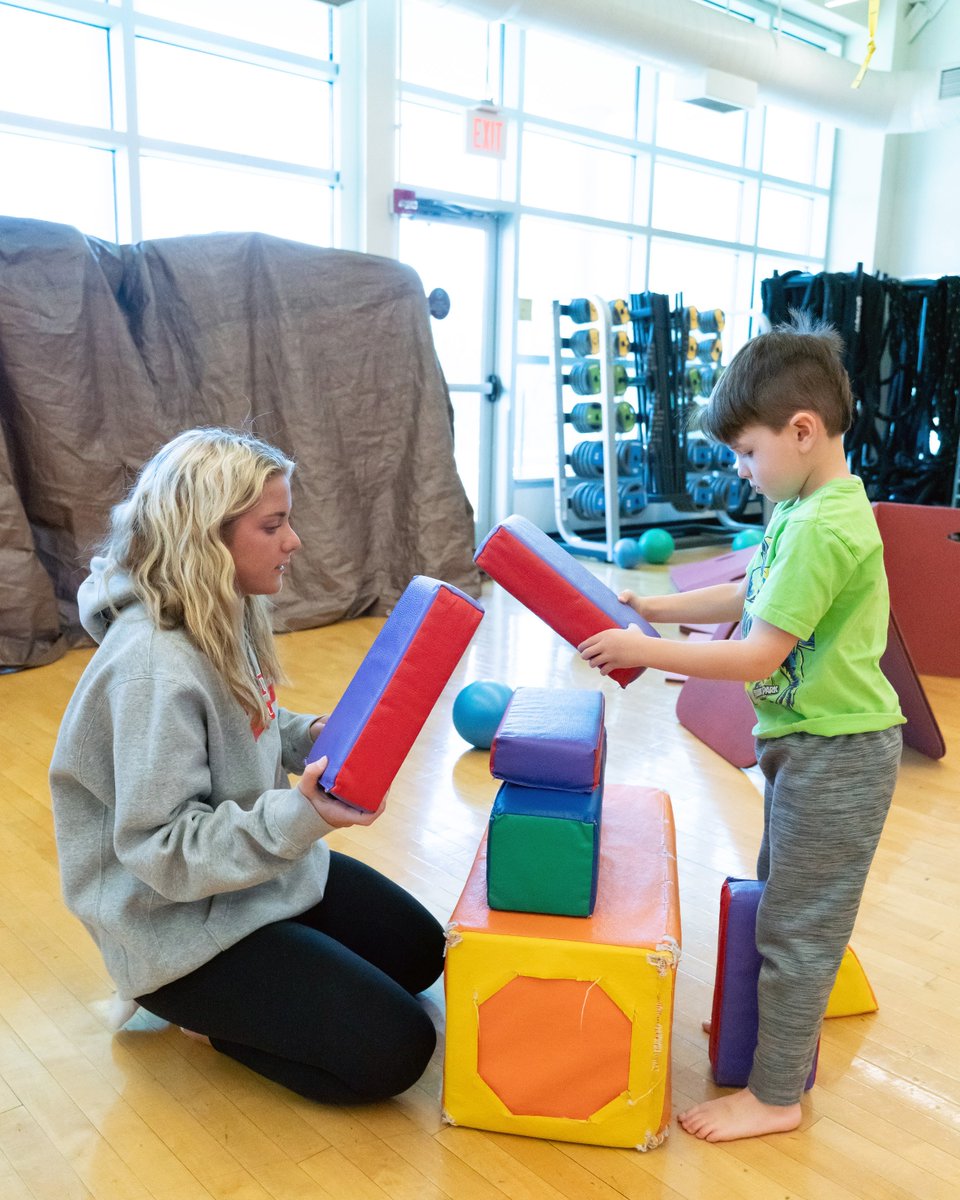 RU_SKFL's tweet image. A huge thank you to all the student-athletes from @RUFieldHockey, @RutgersTFXC, and @RUMensGolf  team who brought their energy, leadership, and commitment to the @gscymca Saturdays In Motion program this past weekend. #Rutgers #CommunityCare @RUAthletics