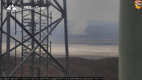 CodeRed001Blue's tweet photo. #NeuraliaFire West of Neuralia Rd & Miapa Rd, N/W of California City, Kern County
1:22PM 3 to 4 acre vegetation fire in light grass and brush, moving to the northeast with a moderate rate of spread. https://t.co/r6yEV0ThzS