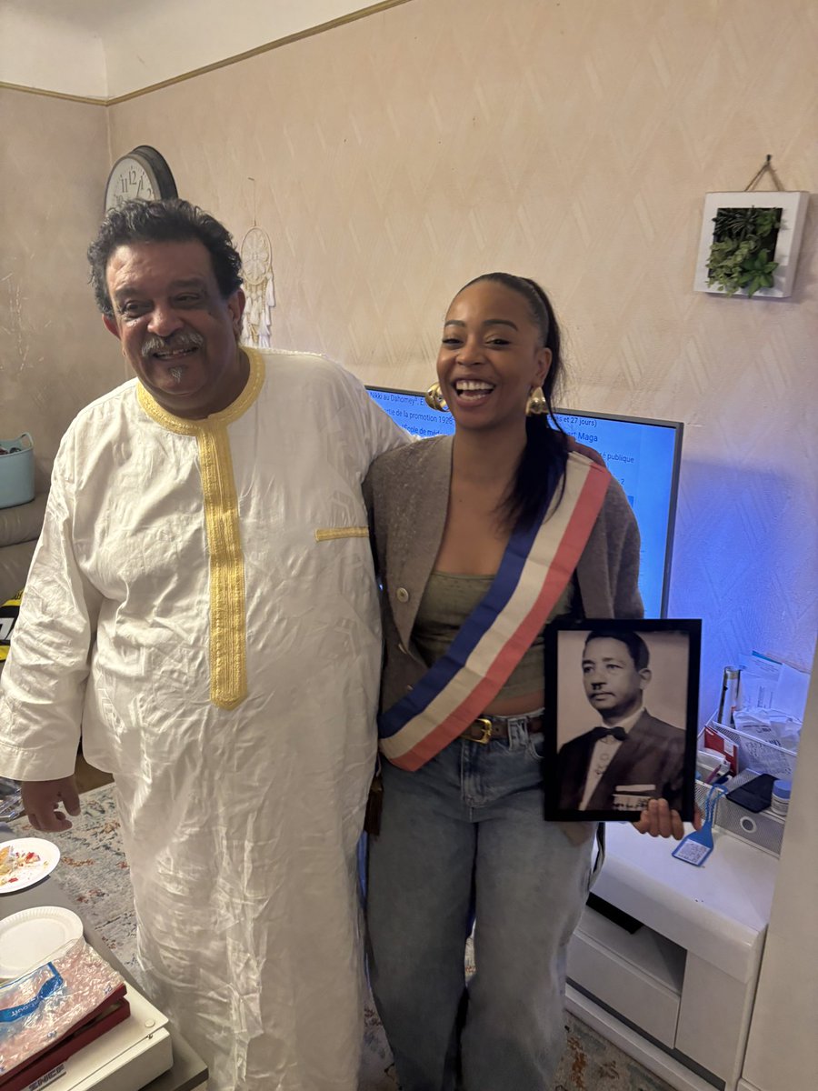 Cristina Lee 🦋✨ tweet media