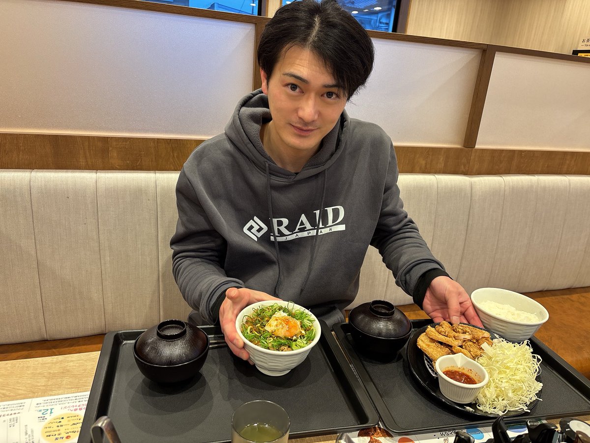 maasiin0MTV's tweet photo. これは輩
今撮影から帰宅です https://t.co/sRe7pOb69e