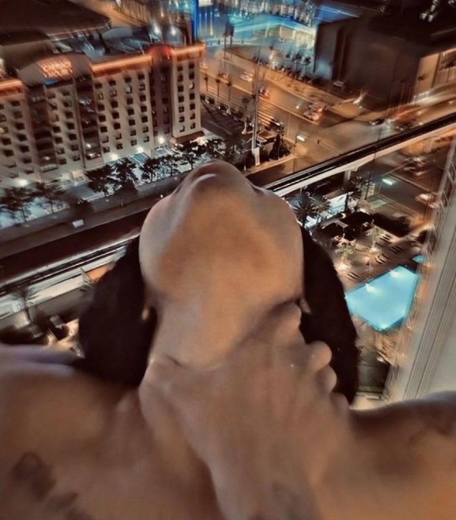 BAMIDELE🕊 tweet media