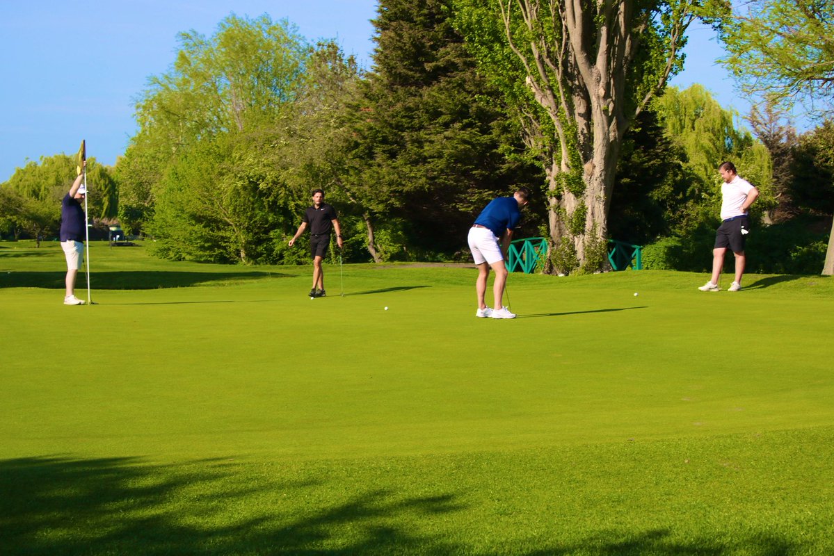 Southend United Community Foundation tweet media