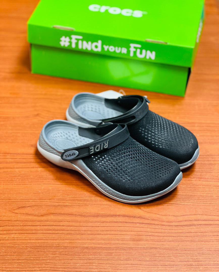 Batureey Gallery tweet media